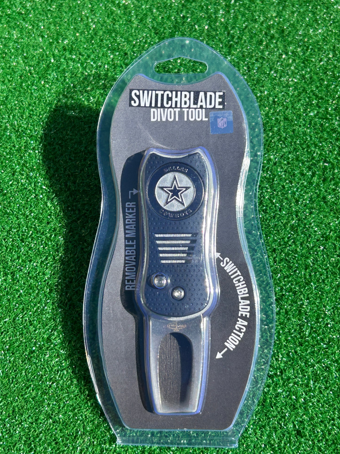 Dallas Cowboys Team Golf USA Switchblade Divot Tool w/ Double Sided Magnetic Ball Marker
