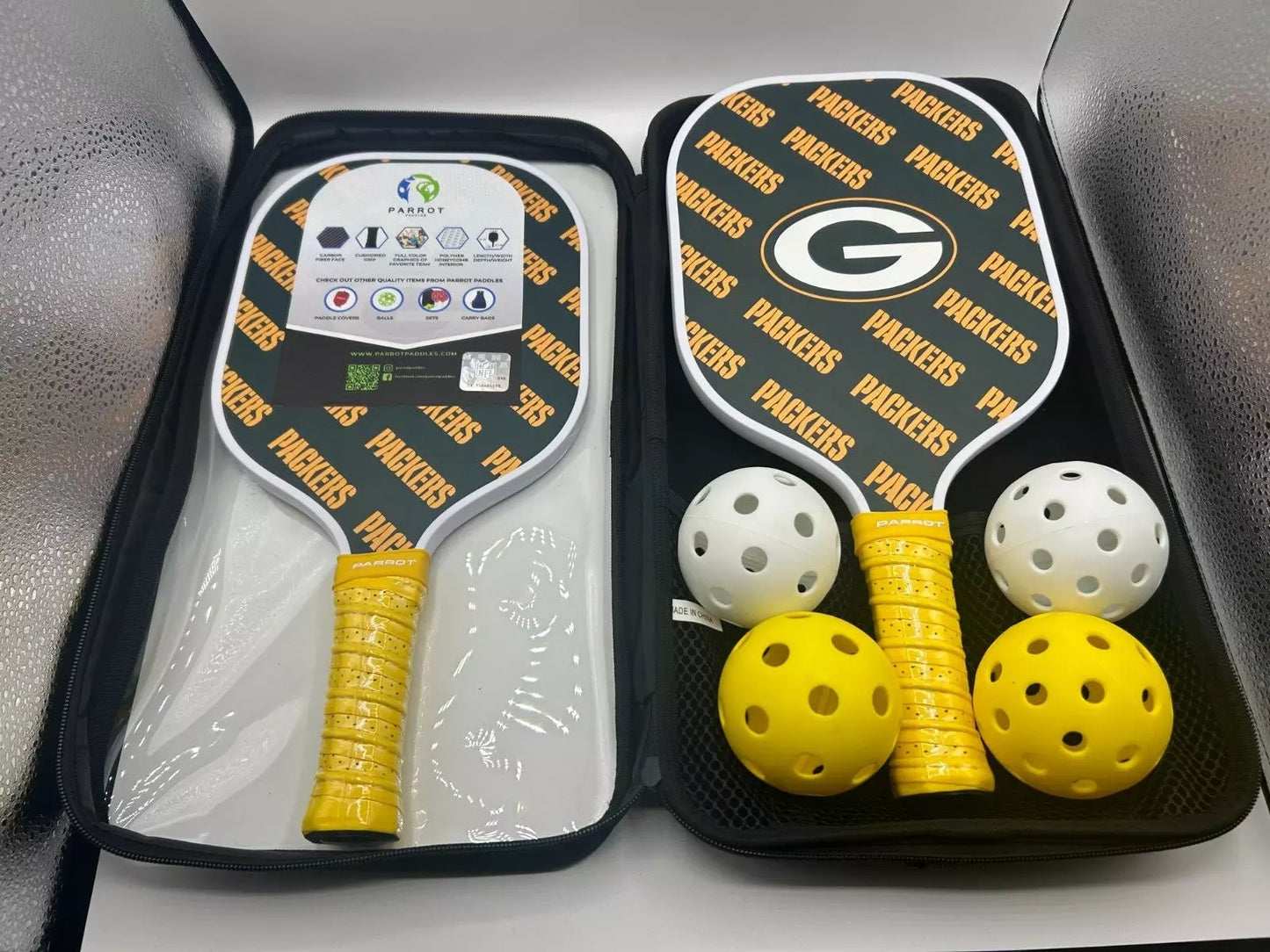 Parrot Paddles Carbon Fiber Green Bay Packers Pickleball Paddle Set (New in Case)