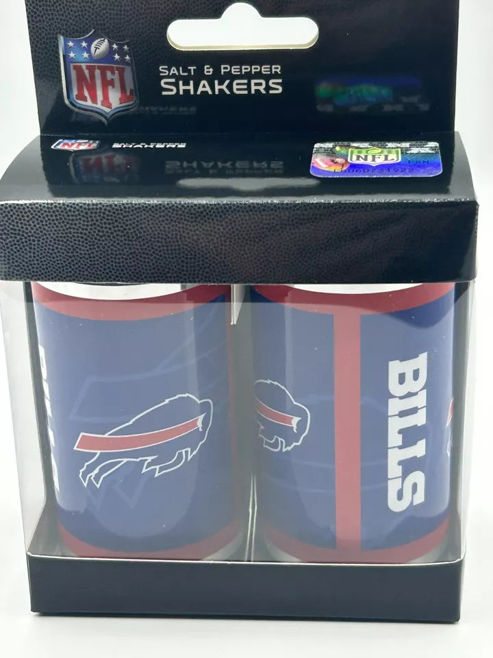 Siskiyou Gifts Buffalo Bills Glass Salt and Pepper Shakers, NFL Licensed
