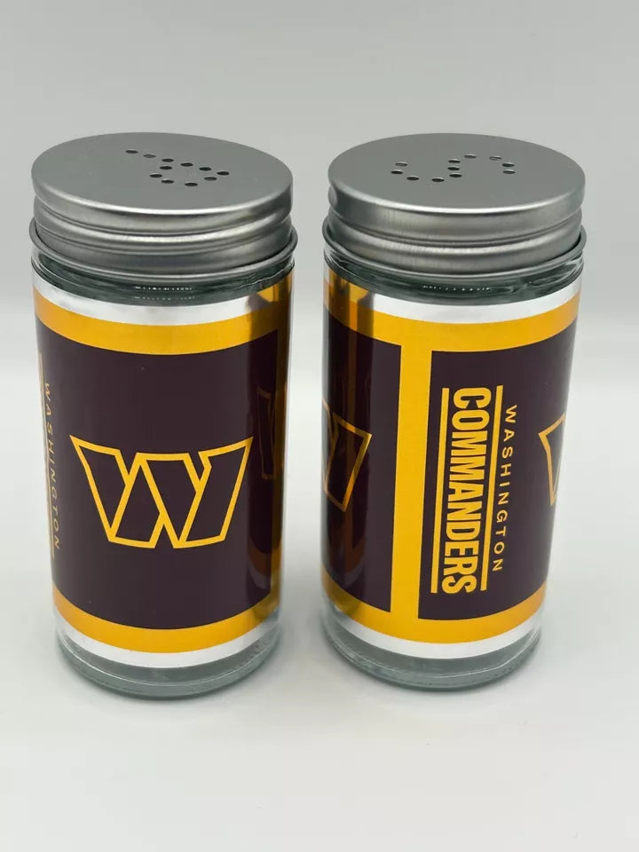 Siskiyou Gifts Washington Commanders Glass Salt and Pepper Shakers, NFL Licensed