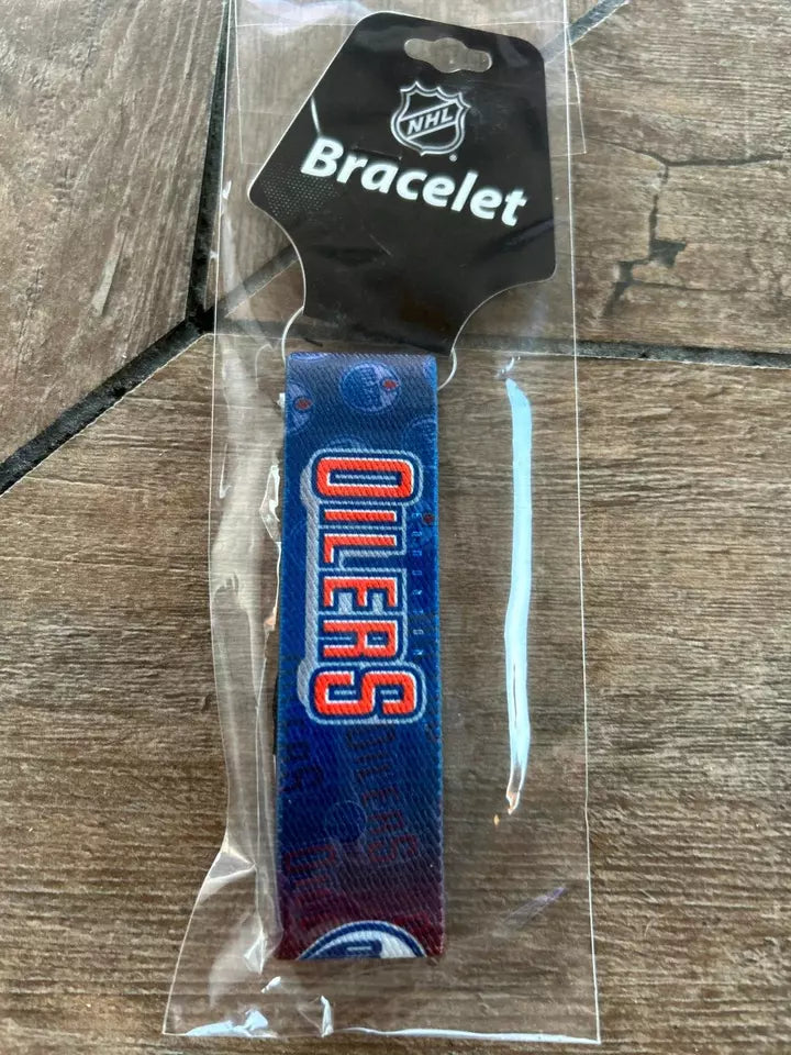 Siskiyou Gifts Edmonton Oilers Stretch Bracelet, NHL Licensed