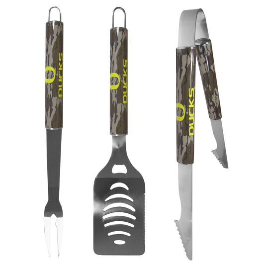 Siskiyou Gifts Oregon Ducks 3 Piece Mossy Oak Camo Stainless Steel BBQ Set, NCAA Licensed