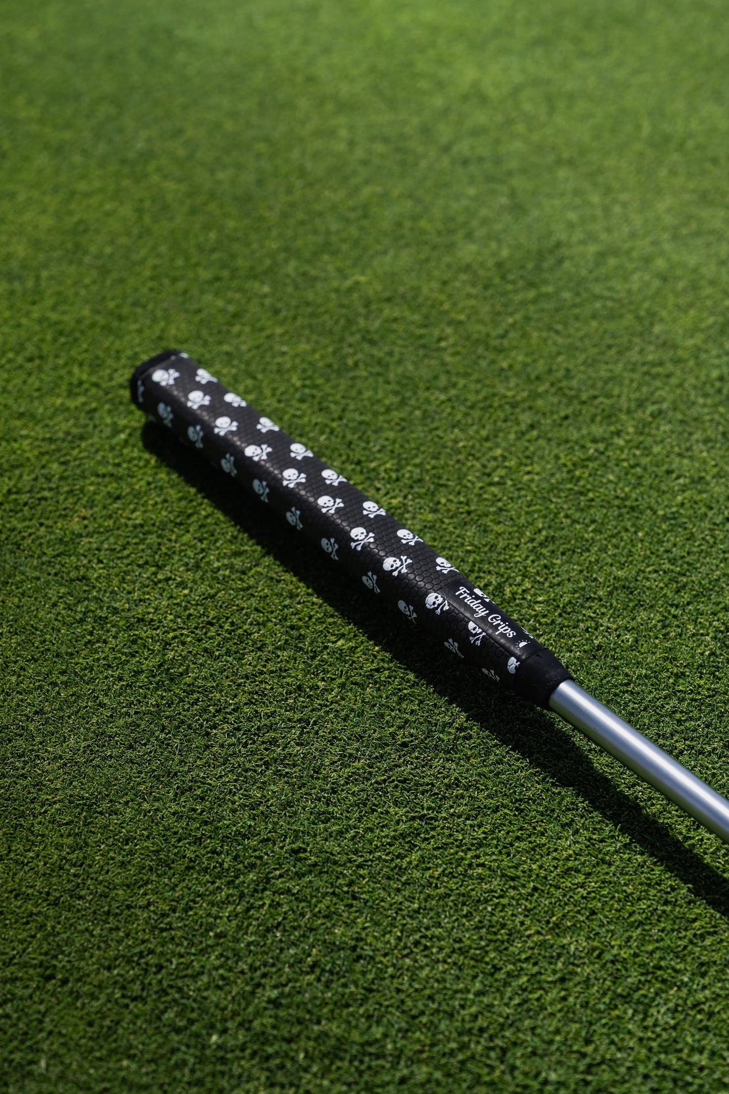 Friday Grips (Authentic) The Black Grip Reaper Midsize Putter Grip
