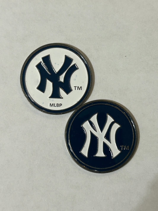 New York Yankees 1" Diameter Magnetic Golf Ball Marker