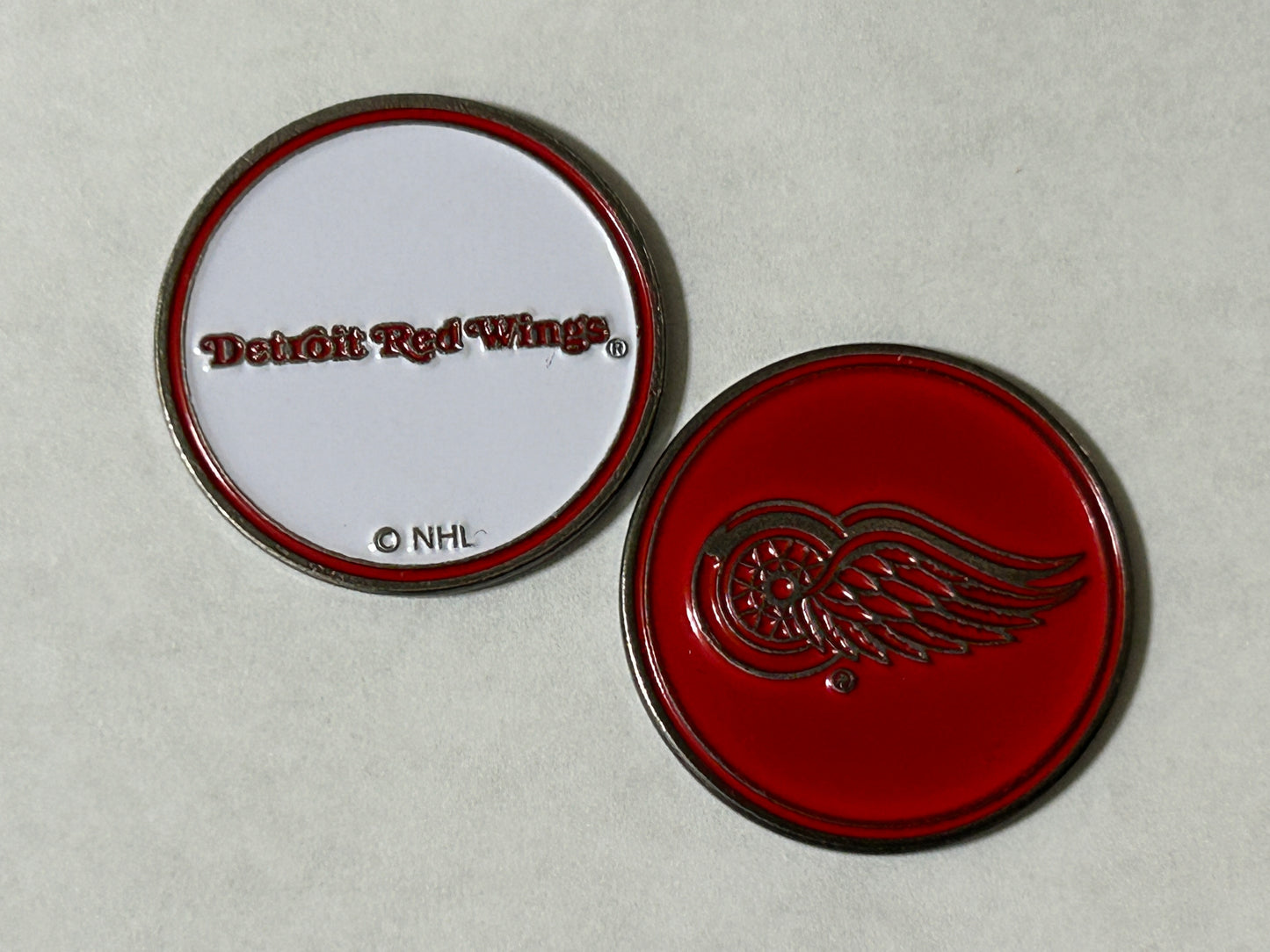 Detroit Red Wings Double Sided 1" Diameter Magnetic Golf Ball Marker
