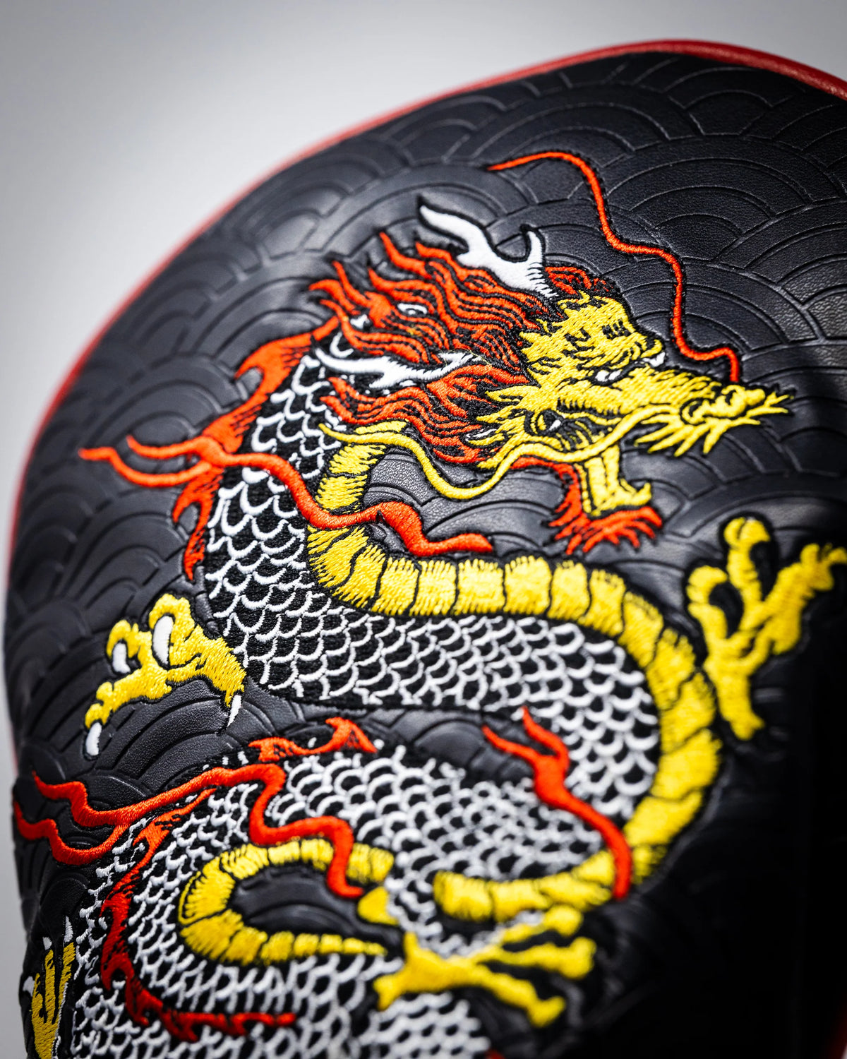 Pins & Aces Authentic Robust Dragon's Dynasty Driver Head Cover Fits up to 460cc