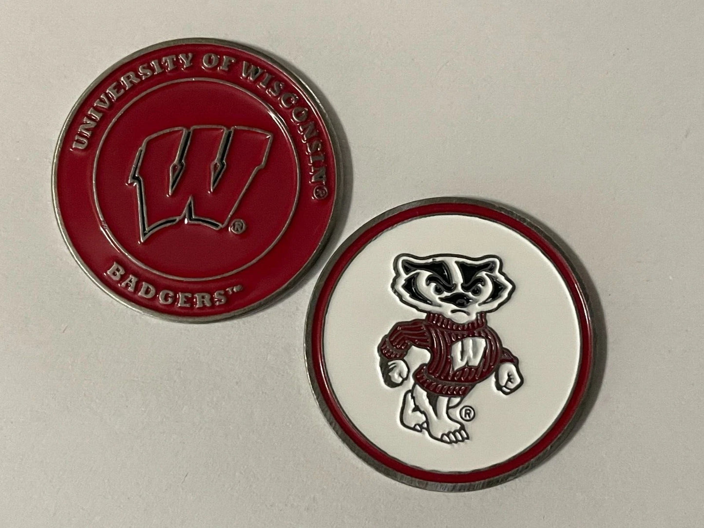 Wisconsin Badgers 1" Diameter Double Sided Magnetic Golf Ball Marker NCAA