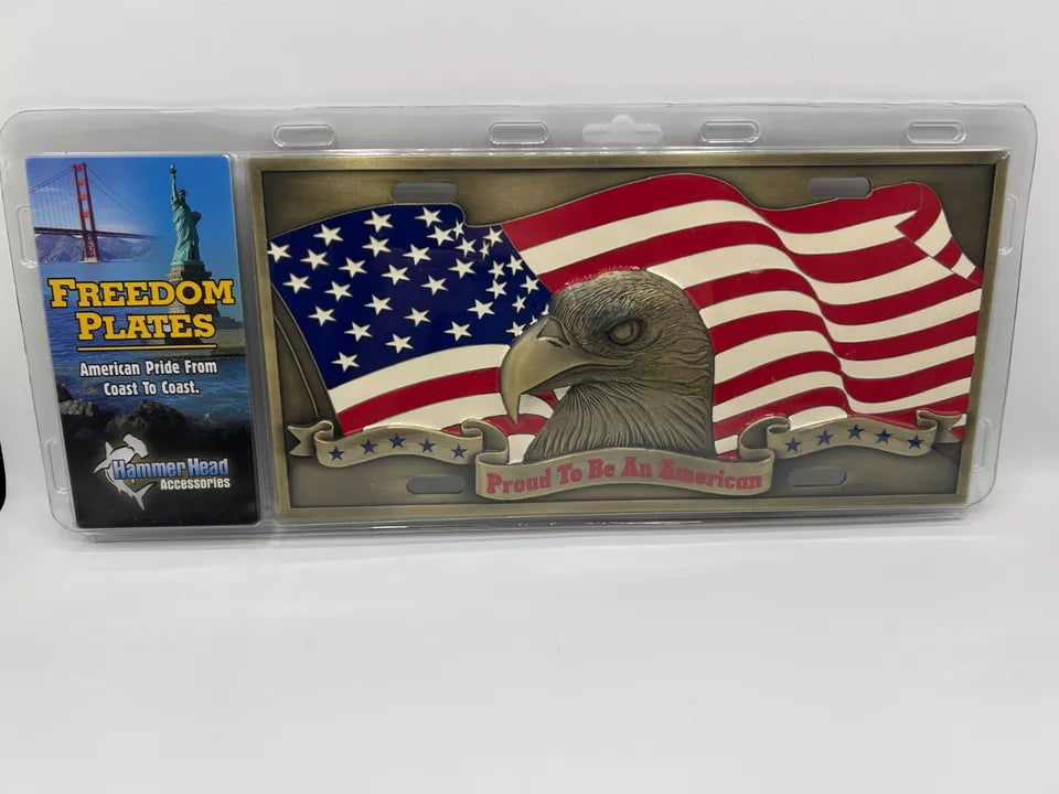 Siskiyou Gifts "PROUD TO BE AN AMERICAN" Collector's 3d License Plate