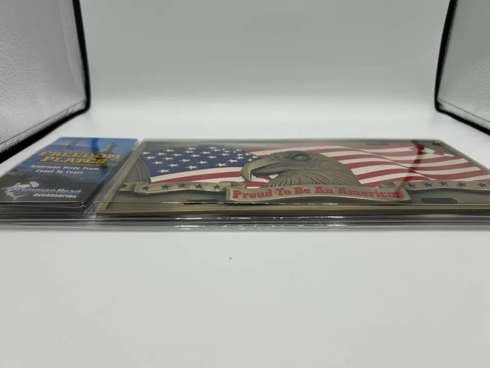 Siskiyou Gifts "PROUD TO BE AN AMERICAN" Collector's 3d License Plate