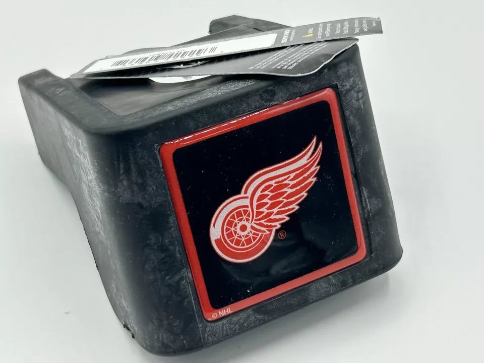 Siskiyou Gifts Detroit Red Wings Shin Shield Hitch Cover Fits 2 1/2" Ball Mount, NHL Licensed